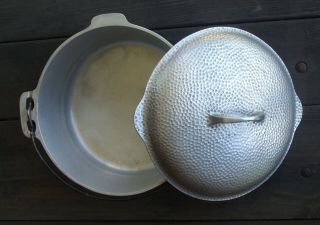 Rare Griswold Hammered Aluminum 8 Dutch Oven With Lid Erie Pa