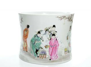 A Chinese Porcelain 4