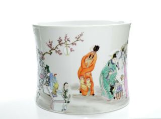 A Chinese Porcelain 5