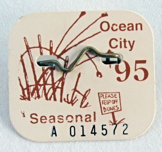 1995 Ocean City,  Nj Seasonal Beach Tag / Badge
