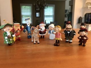 The Year Without A Santa Claus Mini 11 Figurines Pvc Playset By Neca