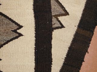 Antique Navajo Blanket American Indian weaving rug 4 ' 3  x7 ' 3  ca.  1920s 11