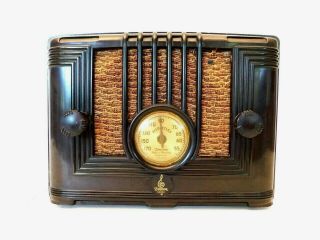 Vintage 1930s Emerson Art Deco Machine Age Old Bakelite Tube Radio