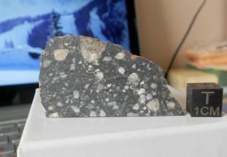 Meteorite Nwa 11273 (lunar) - 7.  17 G