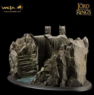 Weta - The Argonath - The Lord Of The Rings - Lotr - Limited Edition.  211/500