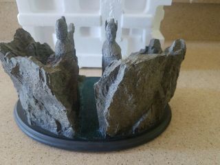 Weta - The Argonath - The Lord of the Rings - LOTR - Limited edition.  211/500 7