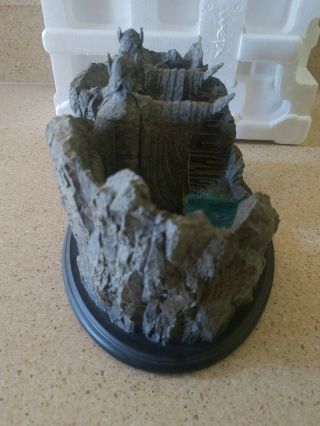 Weta - The Argonath - The Lord of the Rings - LOTR - Limited edition.  211/500 8