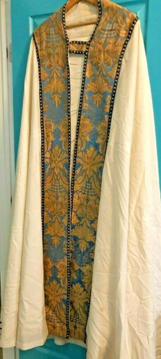Gorgeous Vintage Catholic Priests Bishops Ivory Blue Gold Tapestry Cope Vestment