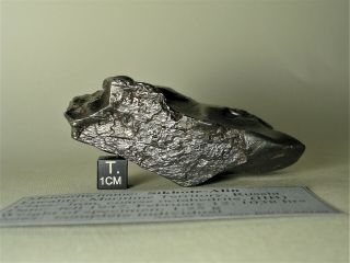 meteorite Sikhote - Alin,  Russia,  regmaglypted individual 472 g,  flow lines 9