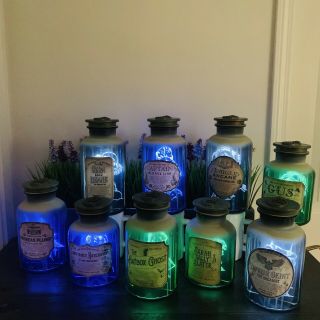 Complete Set 9 Disney Haunted Mansion 50th Host A Ghost Spirit Jars W Passholder
