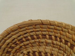 SMALL GULLAH SWEETGRASS BASKET W/HANDLE AND KNOTS 3
