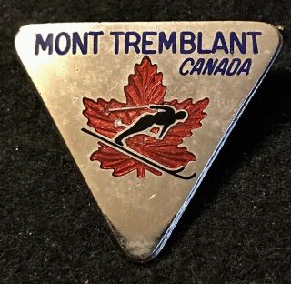 Mont Tremblant Skiing Ski Pin Calgary Banff Quebec Canada Travel Souvenir Lapel