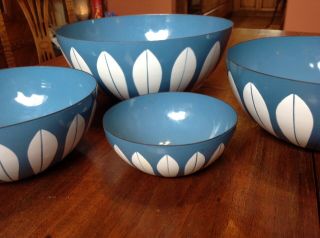 4 Cathrineholm Lotus Pattern Turquoise Enamel Nesting Bowls 11 " 9.  5 " 8 " 5.  5 "