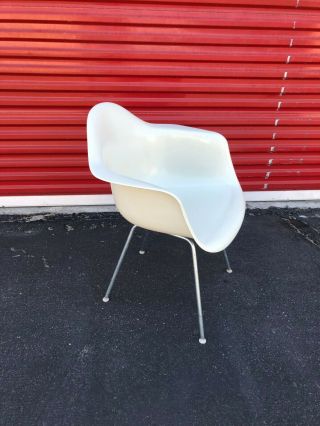 Vintage Herman Miller Eames Fiberglass Shell Arm Chair,  Bright White Color - 5
