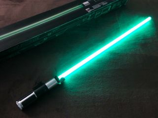 Star Wars Hasbro The Black Series Yoda Force Fx Lightsaber With Stand & Box