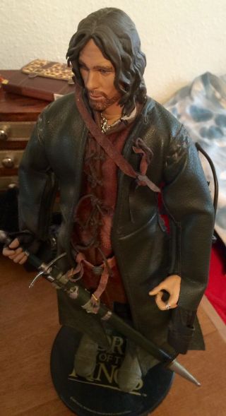 Lord Of The Rings - Strider (aragorn) Figure - Sideshow Weta