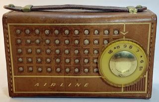Vintage Deluxe 6 Transistor Radio