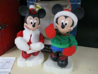 Disney Mickey Mouse Santa ' s Best Christmas Animation Mickey Minnie Set 5