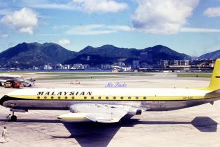 35mm Aircraft Slide Malaysian No 9v - Bas @ Kai Tak Hong Kong Mid 60s