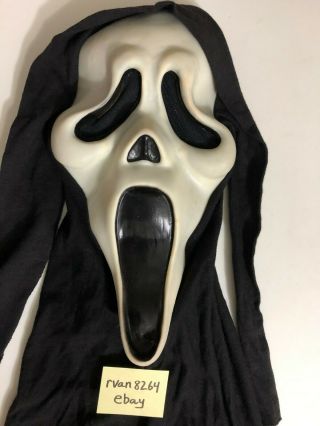 Fantastic Faces Gen 2 Scream Ghostface Mask