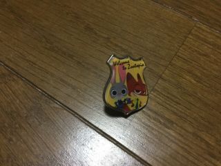 Disney Japan Zootopia Small Badge Pin