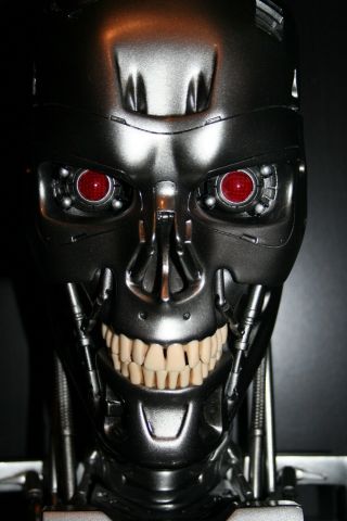 CHRONICLE collectibles terminator genisys endo skull life size 1:1 bust 2