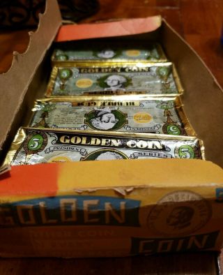 1948 - 49 Topps Golden Coin Box With 13 Unopen Packs and 7 comics 3 bazooka comics 8