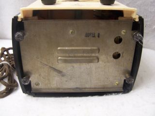 RARE ART DECO EMERSON BLACK & WHITE 1937 MODEL 157 CLOCKETTE TUBE TABLE RADIO 9