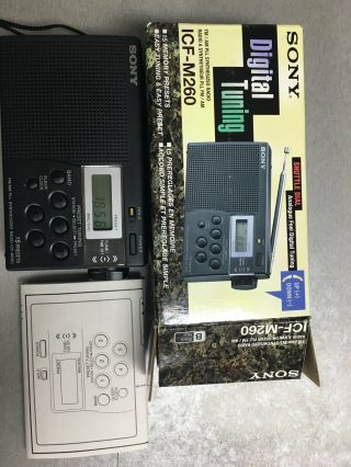 Sony ICF - M260 AM/FM Synthesized Clock Radio with Digital Tuning & Alarm OPEN BOX 2