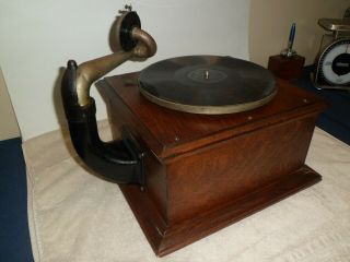 Small Antique Victor Victrola Talking Machine Record Player Phonograph VV - VI 4