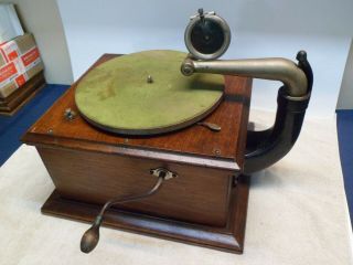 Small Antique Victor Victrola Talking Machine Record Player Phonograph VV - VI 8