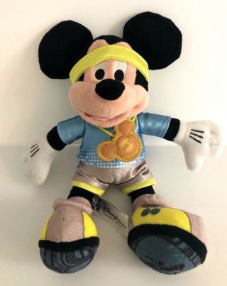 Disney Park Rundisney 2016 Plush Mickey Mouse Stuffed Animal 11 " Maraton Running