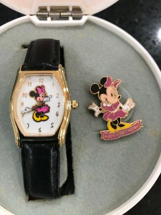 Disney Minnie Mouse Watch In a Birthday Cake Case With a Collecters Pin 3