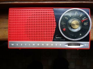 1956 Westinghouse Transistor Seven 7 Transistor Radio Coral / Red
