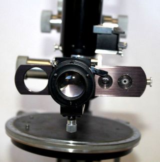 E.  Leitz Wetzlar (Leica) Black Mini Petrographic Microscope,  Please Read: 5