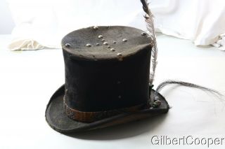 SIOUX BEADED TOP HAT - 19TH CENTURY 2