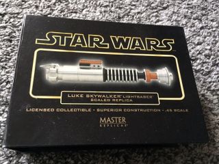 Master Replicas Luke Skywalker Gold Star Wars Lightsaber.  45 Sw - 300 Epvi Rotj