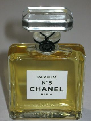 Vintage Perfume Bottle Chanel No 5 Bottle/Boxes - - 1/2 OZ - Full - 3 4