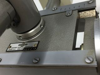 Gaertner Scientific Traveling Microscope - Precision Comparator - Filar Eyepiece 10