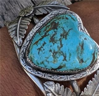 NAVAJO Cuff Bracelet RARE Large Kingman Turquoise Signed by Artist Nelson Yazzie 9