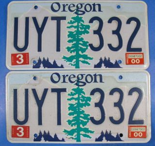2000 Oregon Car License Plate Pair Uyt 332  Ul3231