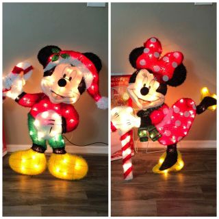 Disney Mickey & Minnie Mouse 36 " Lighted Iridescent Christmas Yard Decorations