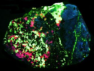 Esperite,  Willemite Fluorescent Minerals Five Color,  Franklin,  Nj