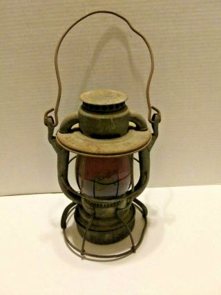 Vintage Dietz Vesta Railroad Kerosene Oil Lamp Lantern With Red Globe