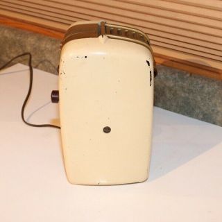 Westinghouse Refrigerator Radio - Model H - 126 3