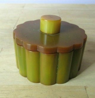Bakelite Catalin Small Round Ridged Box With Lid - Vintage