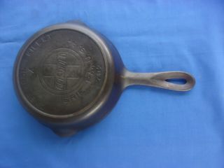 Griswold No.  4 Cast Iron Skillet Large Slant Logo 702 With Heat Ring