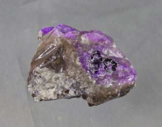 dkd 74Q/ 82.  3grams Purple Sugilite rough 3