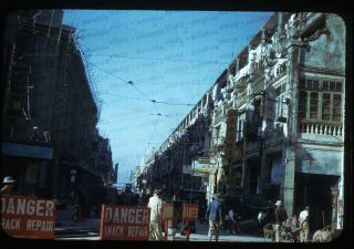 (001) Vintage 1950s 35mm Slide Photo - Hong Kong - Street Scene
