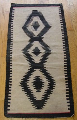 Antique Navajo 100 Wool Native American Indian Weaving Rug 2 ' x 4 ' 2 